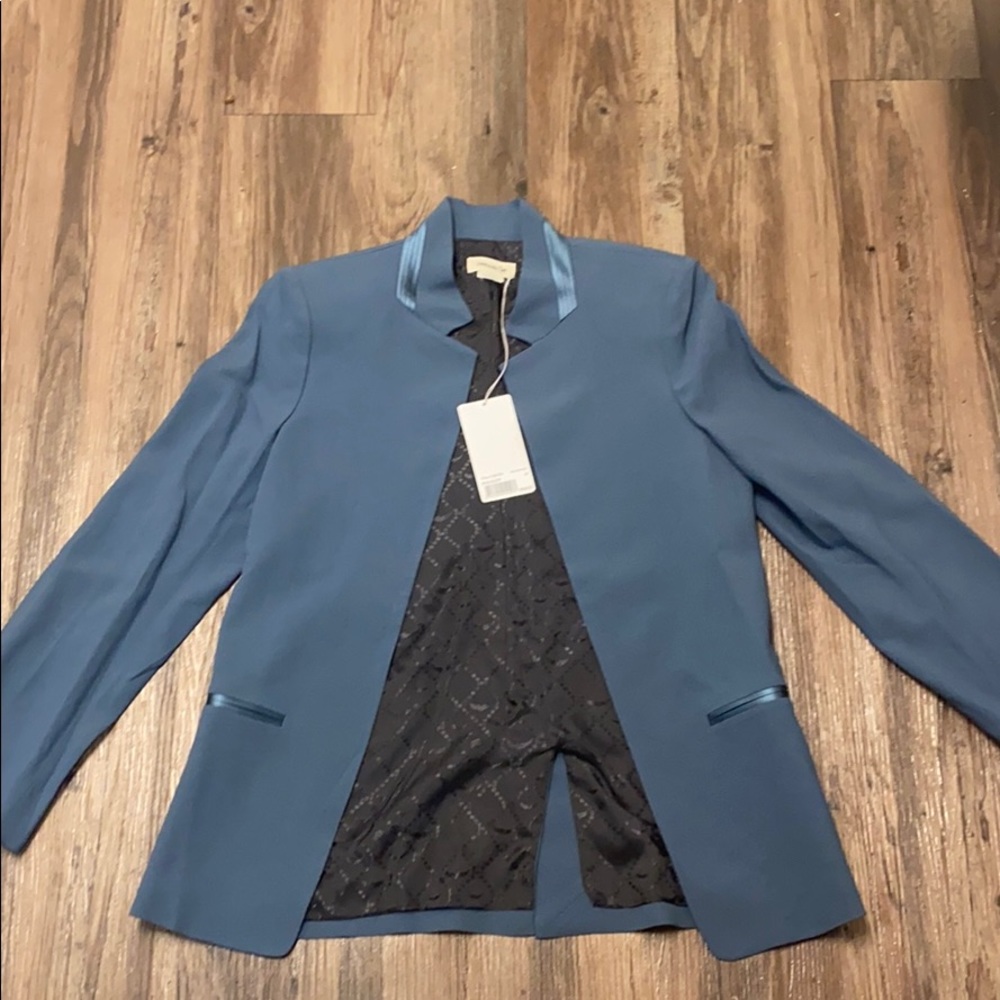 MVolly Satin Blazer - Picture 2 of 8